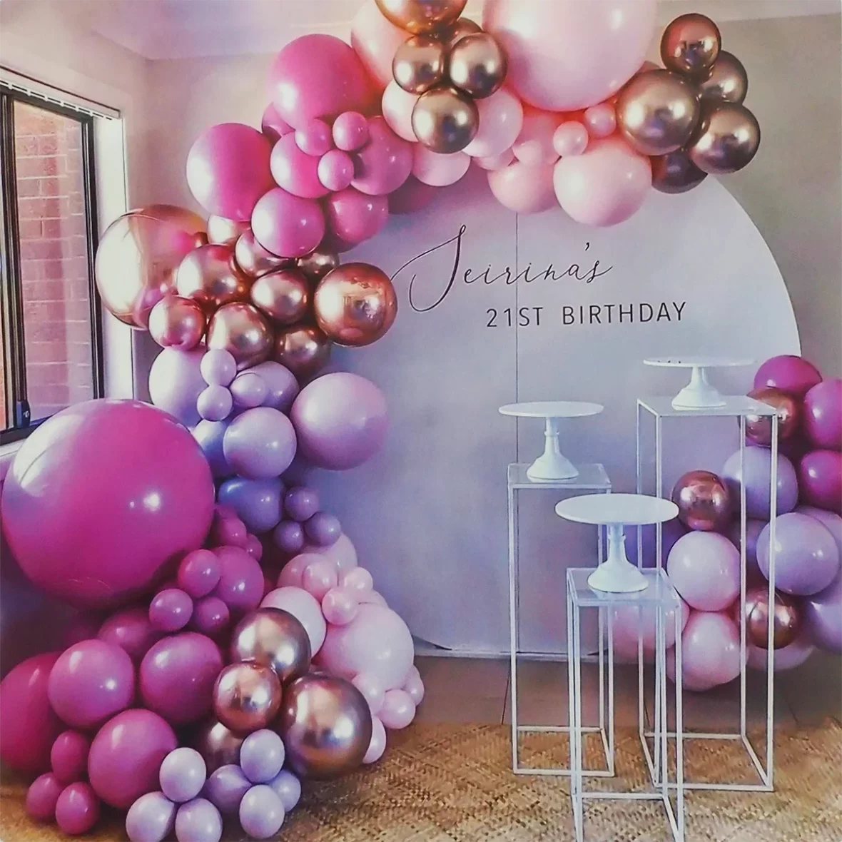 Arcada 77 baloane latex in culorile Siclam, Rose Gold si Mov